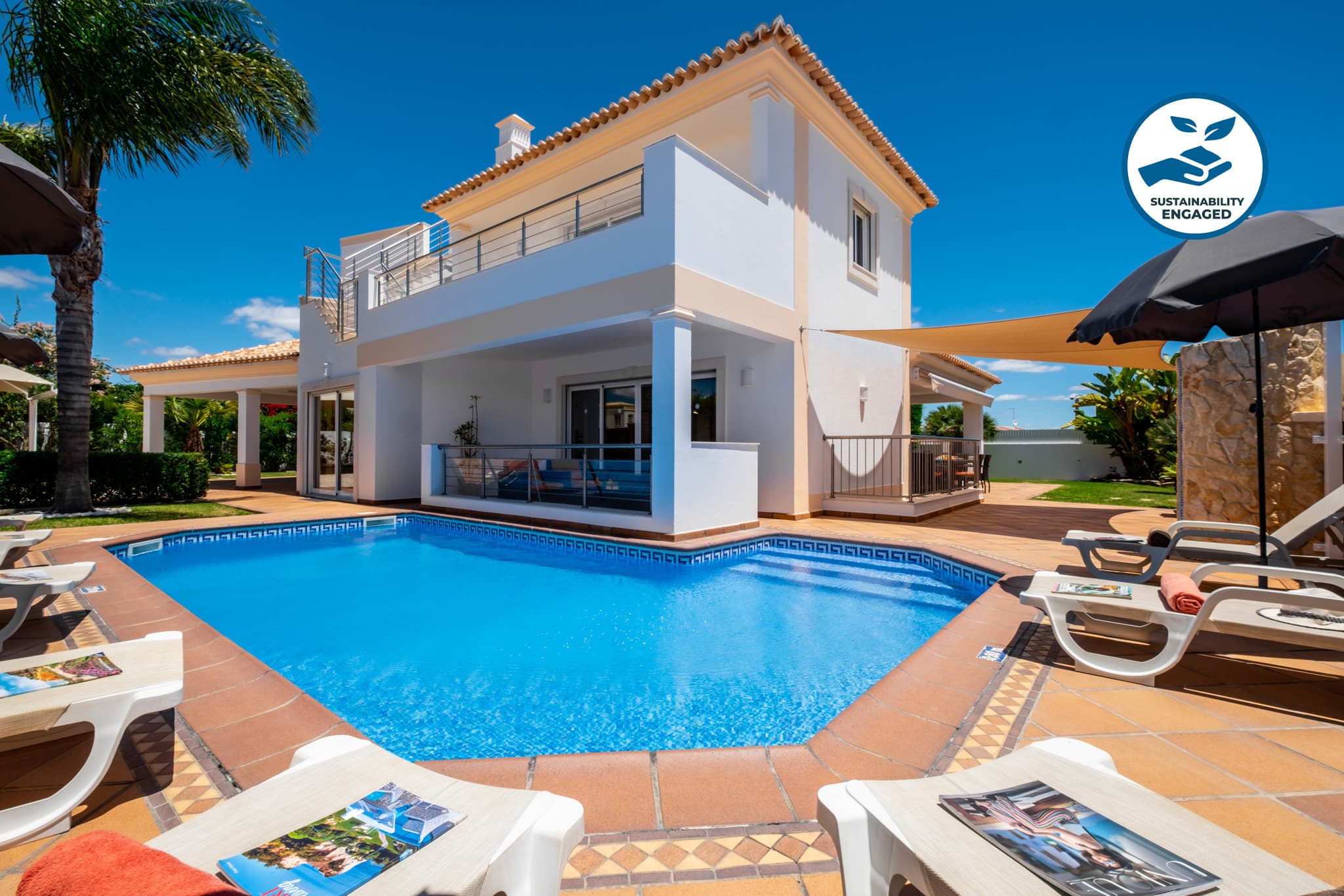 Relaxing Villa with Heatable Pool and BBQ - SWIMMING_POOL