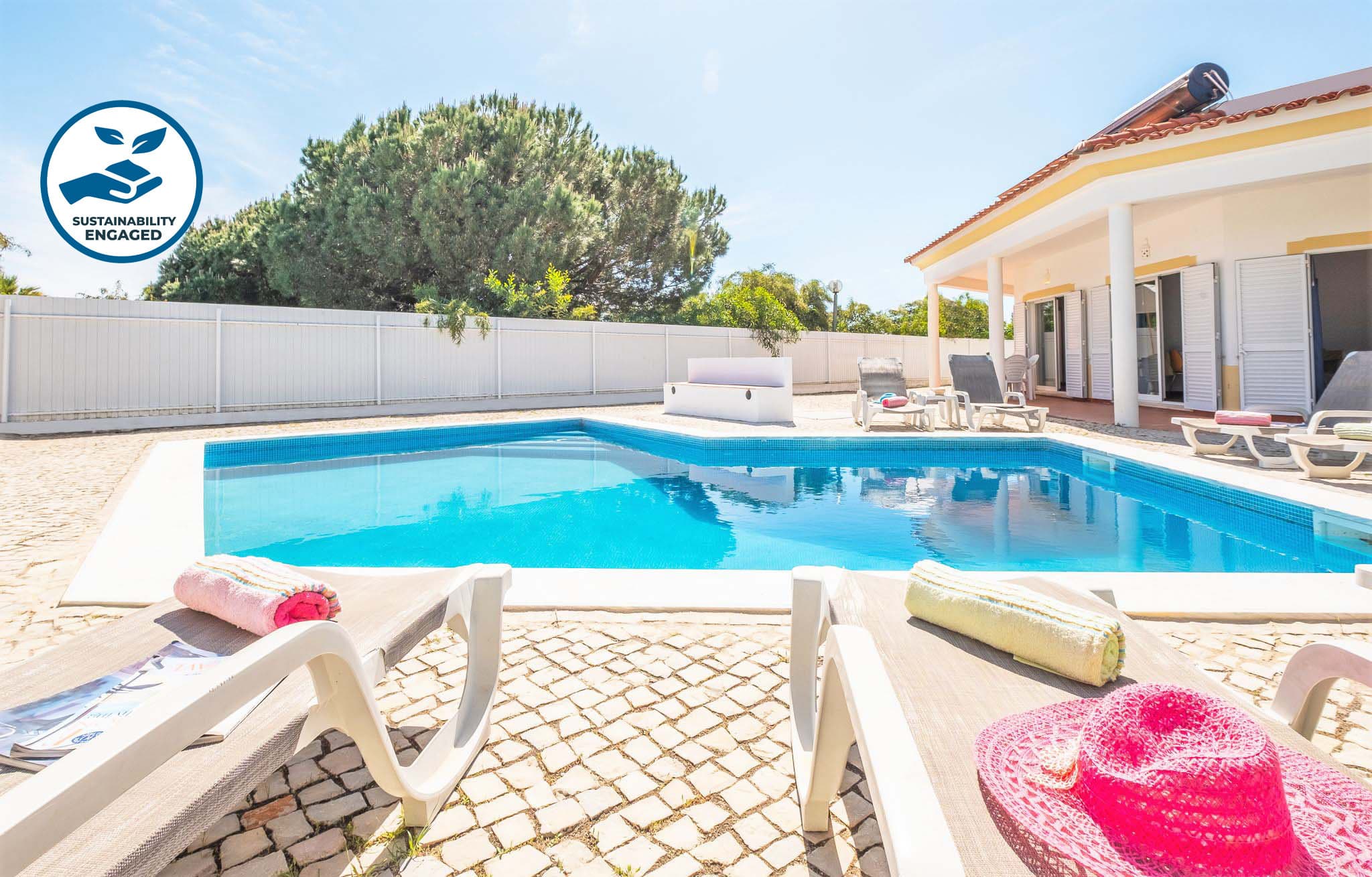 Peaceful Villa w/ Heatable Pool and BBQ - SWIMMING_POOL