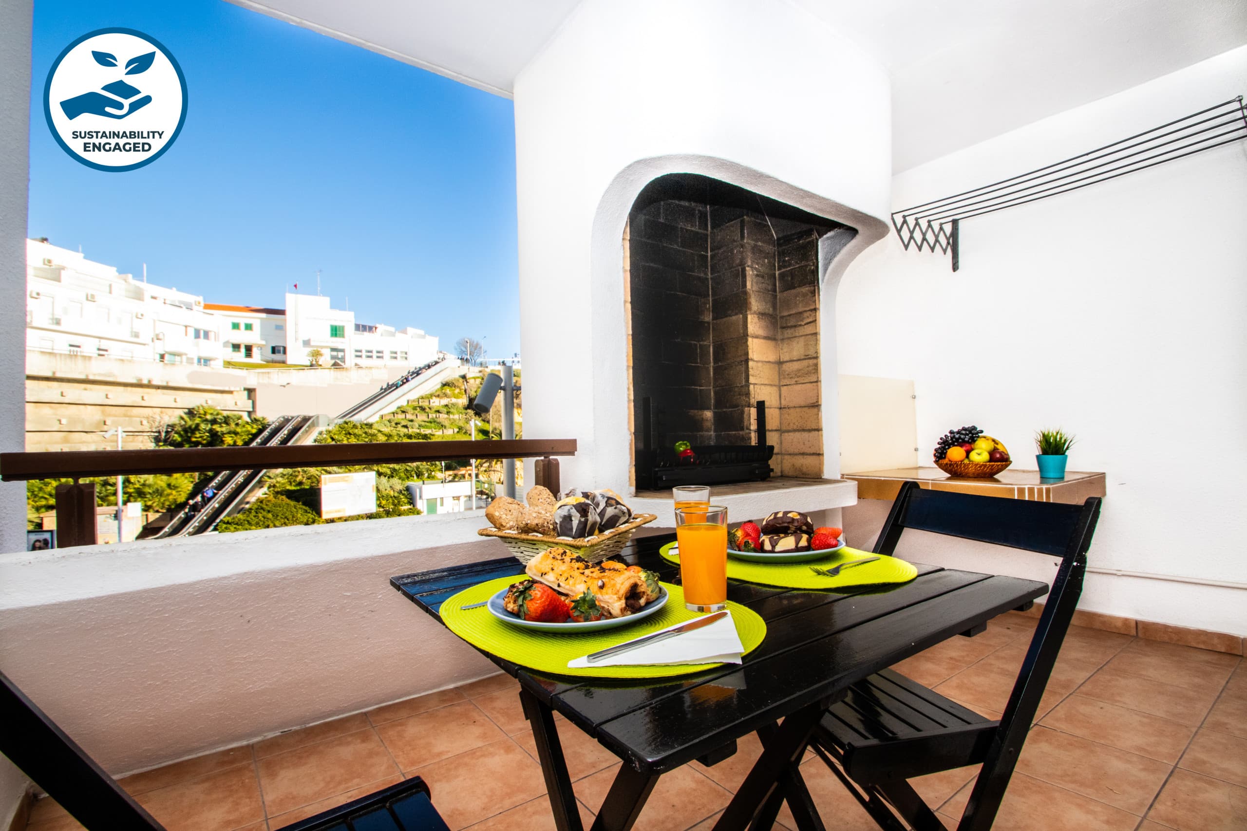 Seaview Escape with BBQ in Albufeira - DINNING_ROOM
