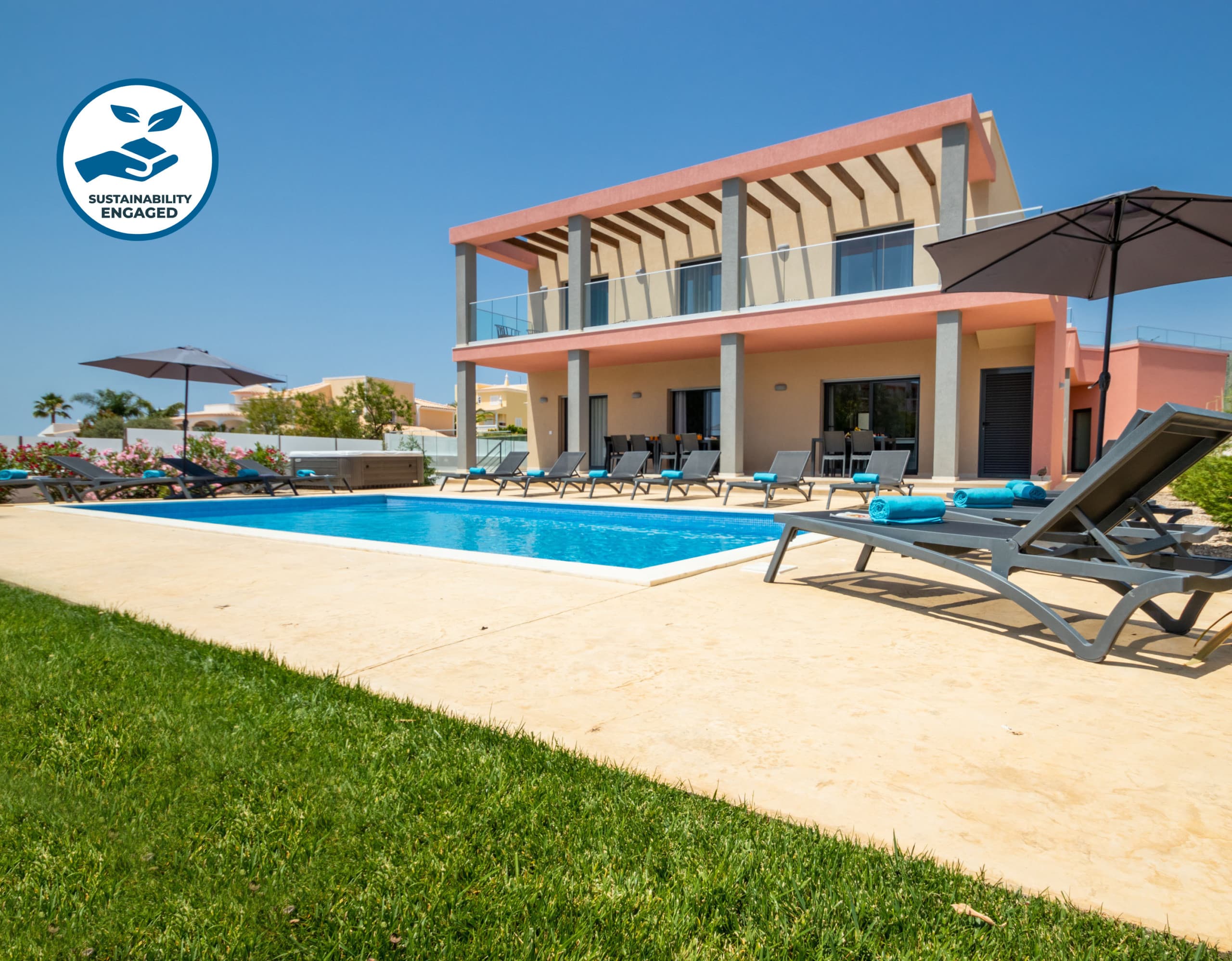 Villa with heatable pool, 2 jacuzzis & BBQ - SWIMMING_POOL