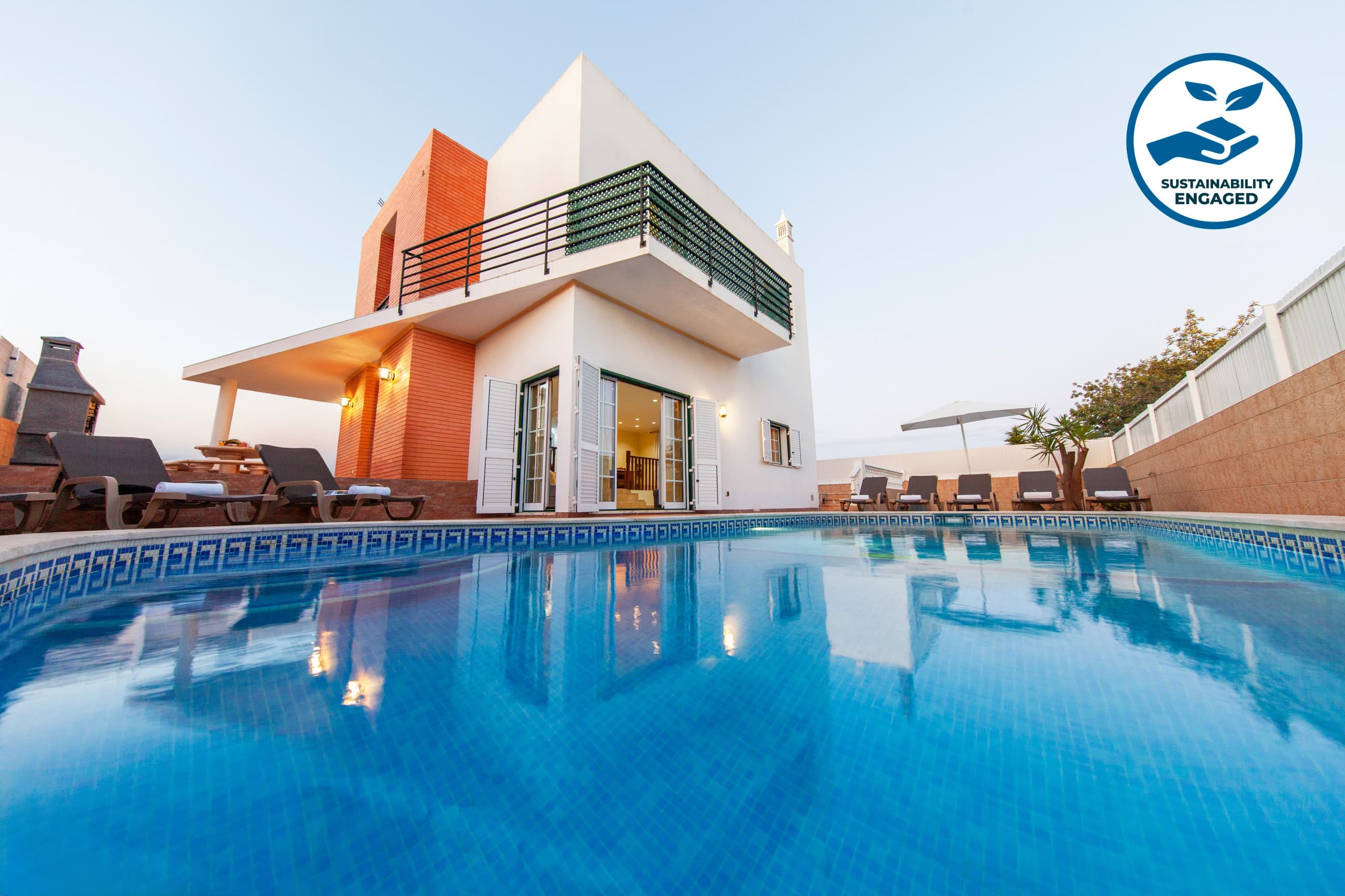 Modern villa with BBQ and heatable pool - SWIMMING_POOL