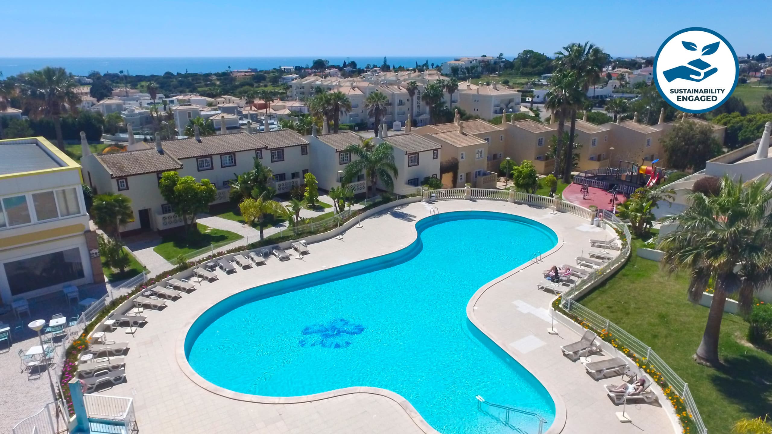 Townhouse w/ Pool & Leisure in São Rafael - SWIMMING_POOL